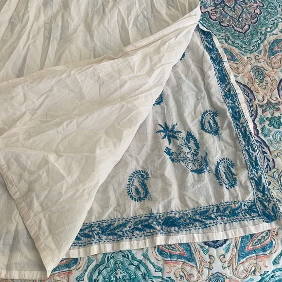 Beautiful Boho Embroidered dress made in India - Picture 6 of 6